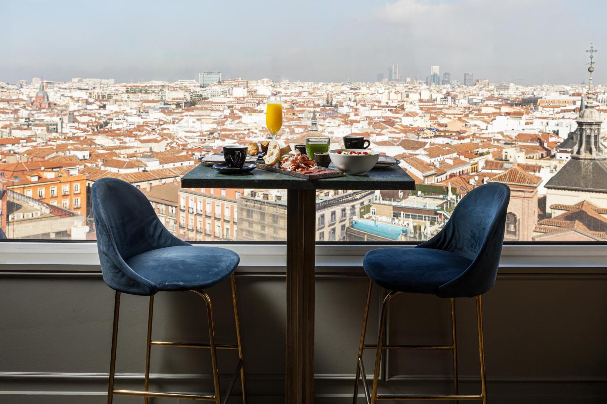 Smartr Madrid Gran Via 47 Aparthotel Exteriör bild